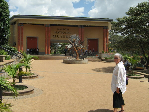 the entrance to the Nairobi Museum
