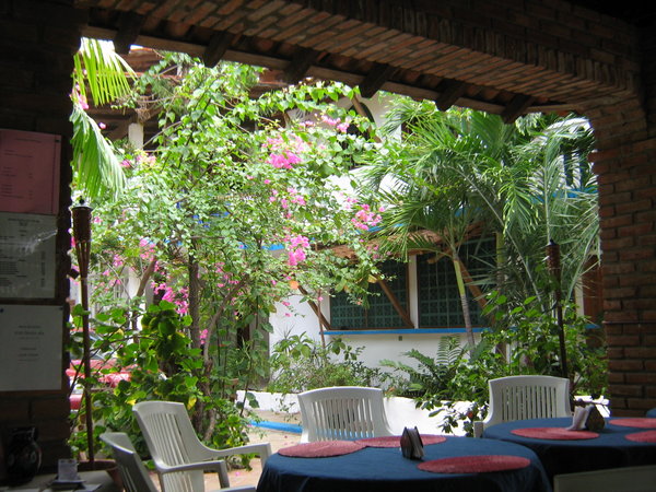 Hotel Villa Nirvana restaurant