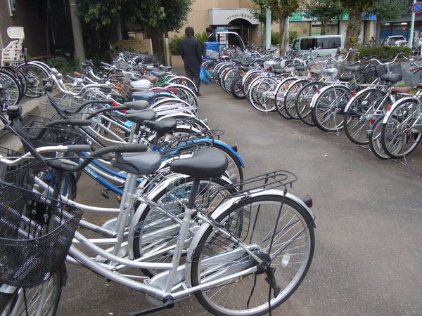 Commuter bike parking