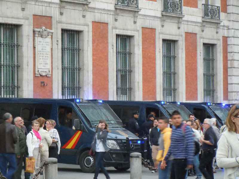 More police vans