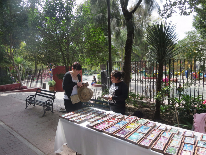 Buying a handmade book Parc Juarez