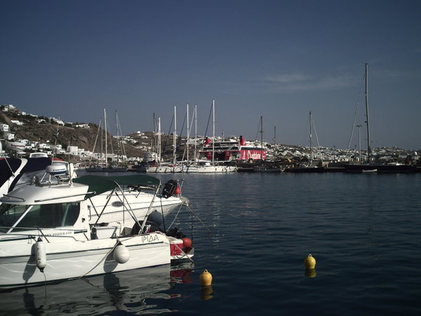 Sailing into Mykonos harbour