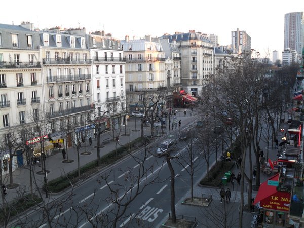 street below, Avenue des Gobelins