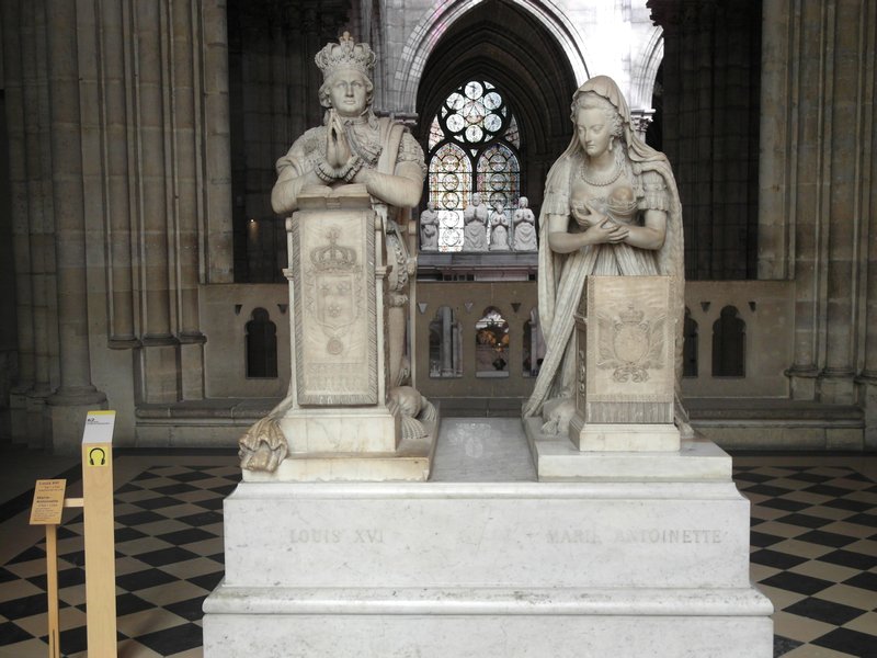 Funeral monuments for Louis XVI and Marie Antoinette