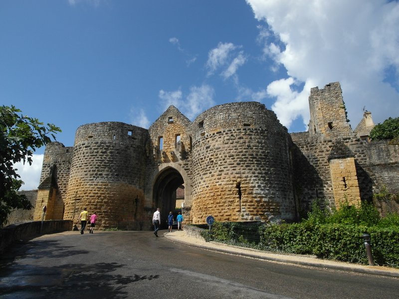 Fortified Wall and Gate of Domme