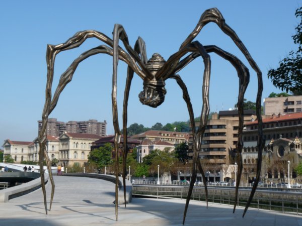Giant spider at the Gugg