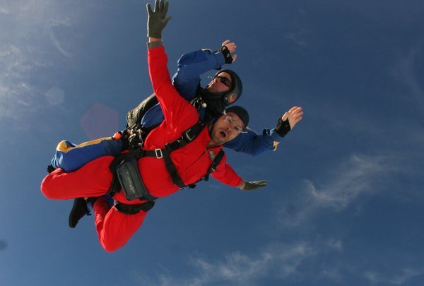 Cropped Sky dive 1