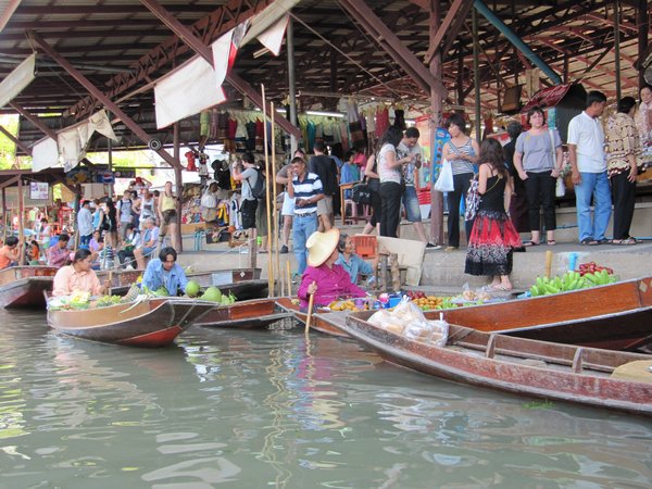 Floating Market, Damneon Saduak