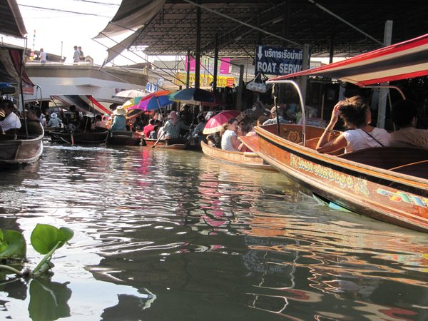 Floating Market, Damneon Saduak