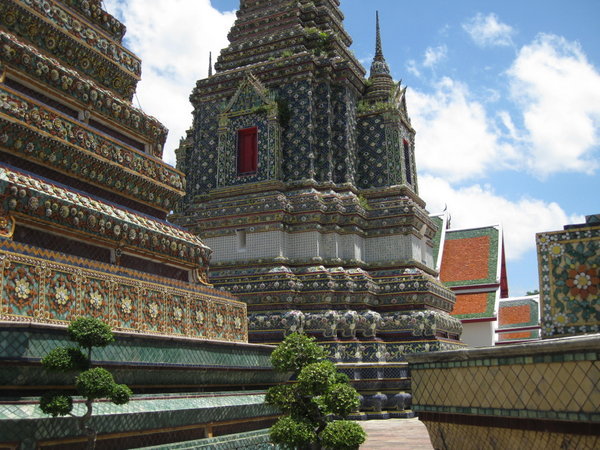 more Wat Pho...