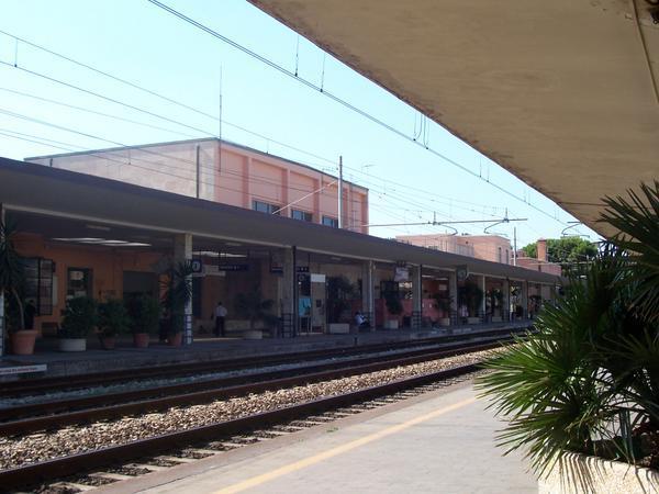 Viareggio Train Station