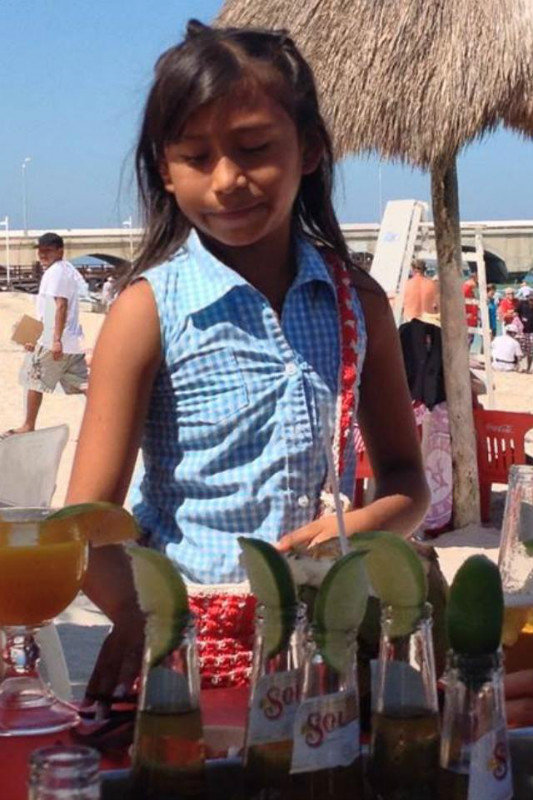 This little girl made an easy $20 off Jeremy- Progreso, Mexico