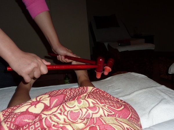 Leahs foot massage