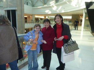 Leah and Chinese women