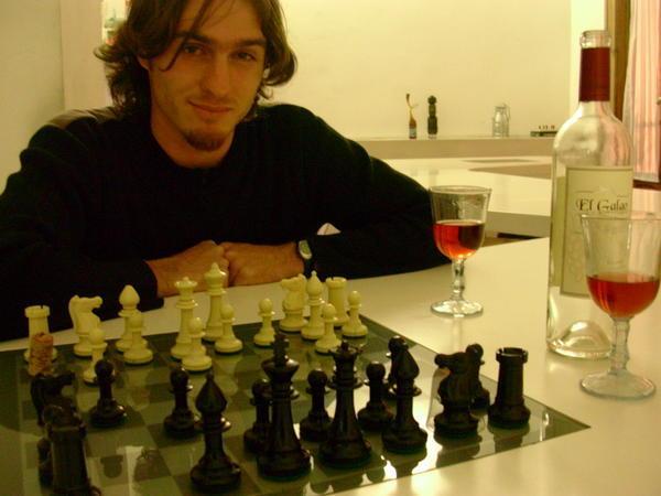 Greg, the wily chess king