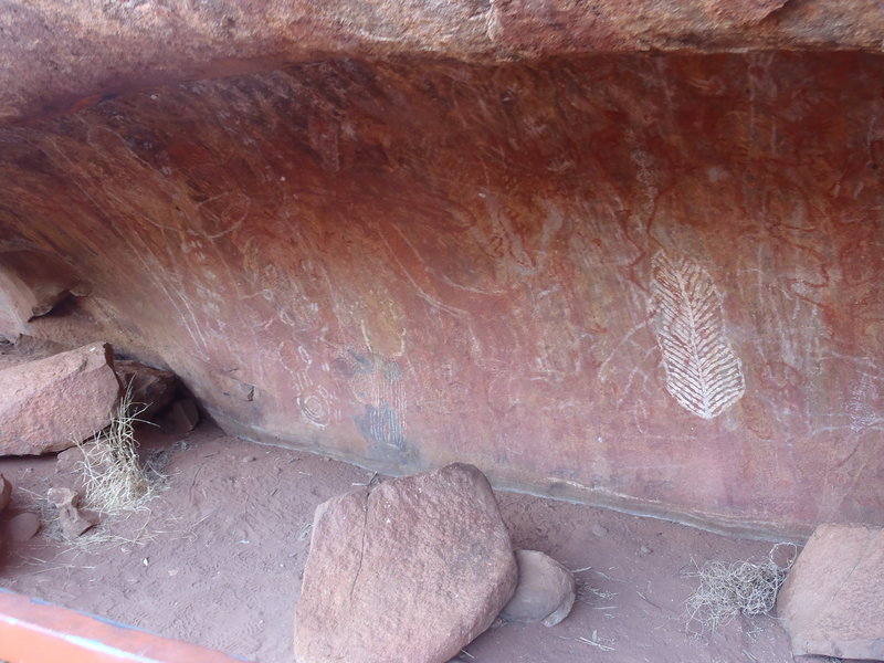 Mala cave at Uluru