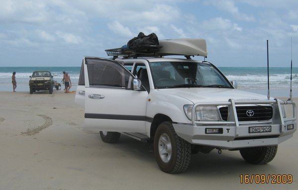 65   16-9-09  The Bogged Car is out on Cable Beach at Broome