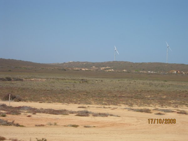 3  17-10-09    Wind Turbines coming into Coral Bay