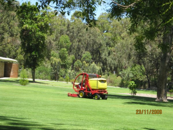 9    23-11-09    Den wants a job driving this mower Botanical Gardens Perth