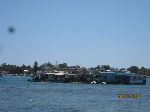 26   26-1-10   All the Houseboats joined  Australia day at Mandurah
