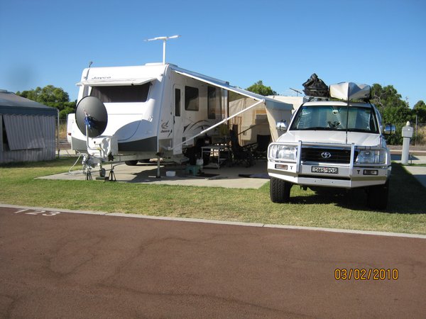 29   3-2-10  Green grass & our spot at the Cee & See Caravan Park  at Rockingham
