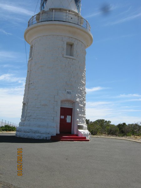 32   18-2-10  The Lighthouse at Cape Naturaliste