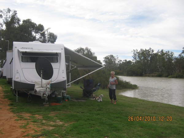 3  26-4-10  Moorook Murray River SA