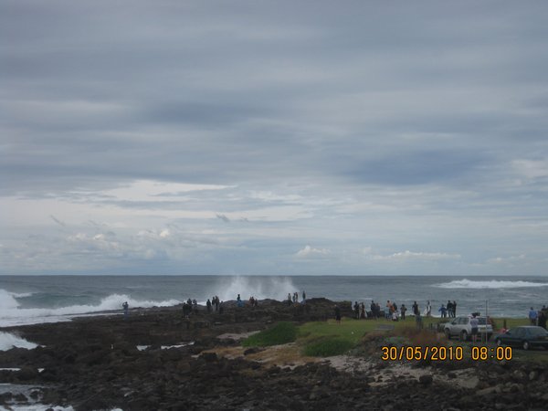 4  30-5-10   Rough sea's  & weather in Shellharbour NSW
