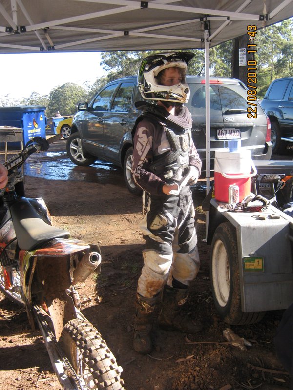 31    22-8-10  Hayden after his win at Moto X Toowoomba