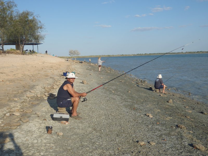 31   3-9-11  Fishing at Karumba Point