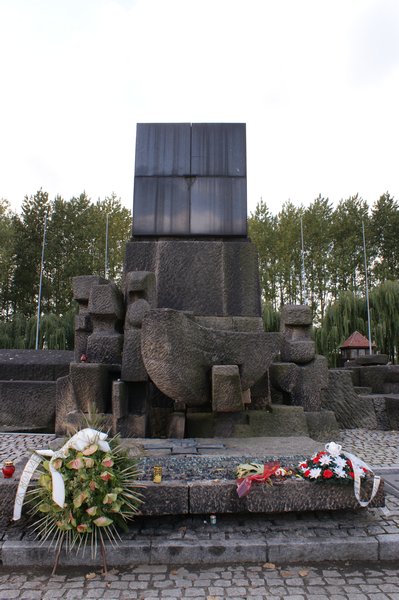 Front view of the memorial