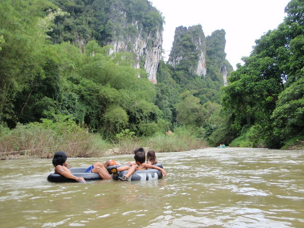 Tubing On The Sok River
