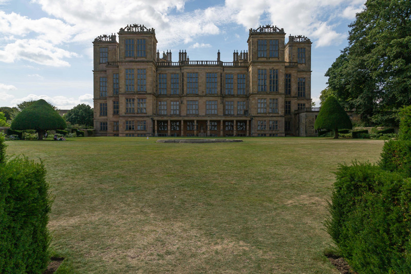 Hardwick Hall back view | Photo