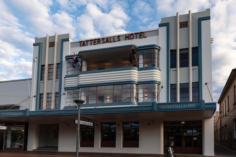 The Tattersalls Hotel