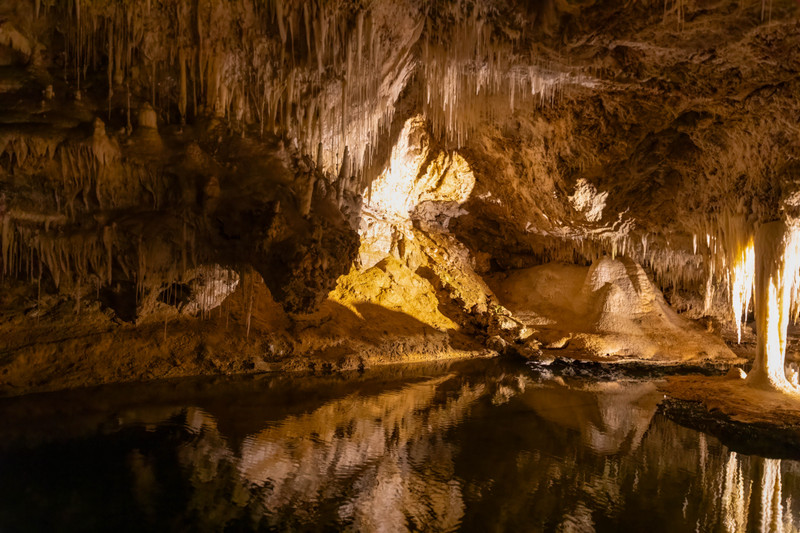 Lake Cave