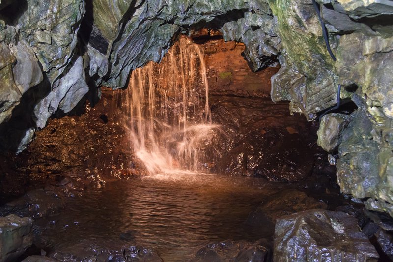 Waterfall in White Scar Cave