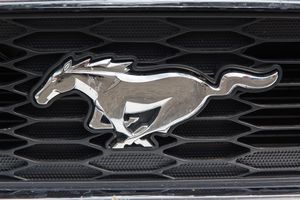 Mustang Front Badge