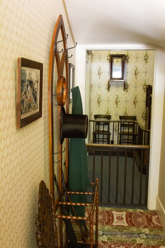 Lincoln's House Entry Hall