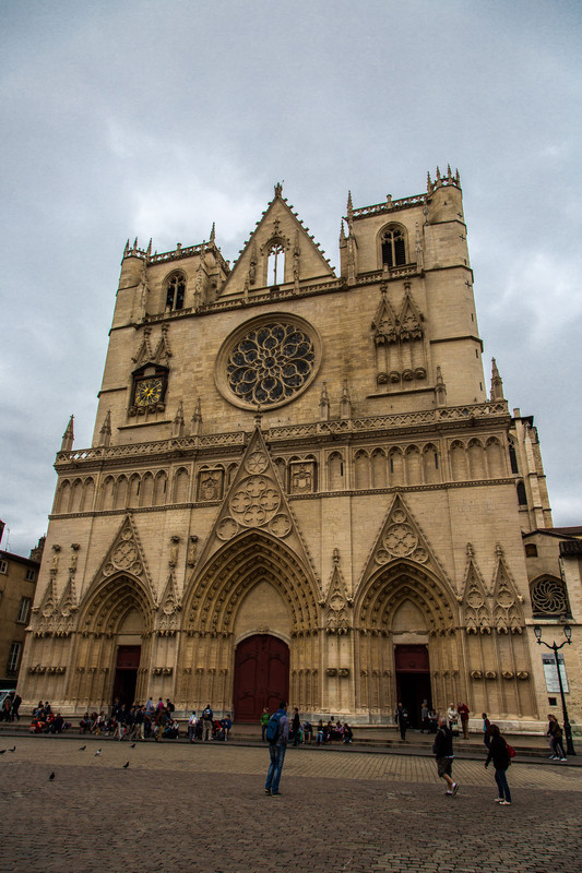 Cathedrale Saint-Jean Baptiste