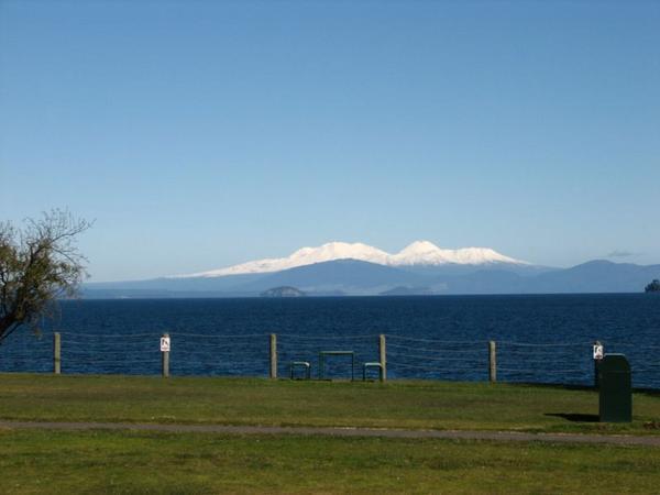 Lake Taupo 2