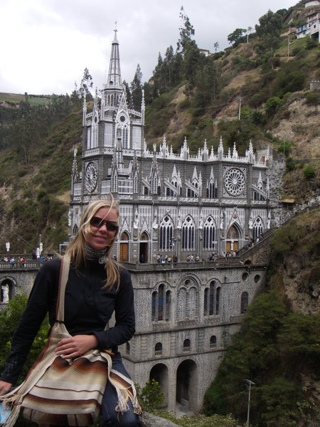 Las Lajas where Virgin Mary 