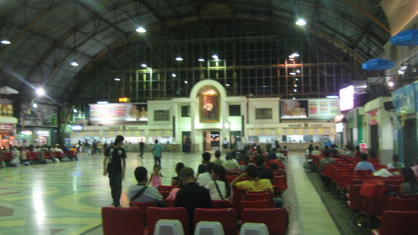 Bangkok Hualumphong Station