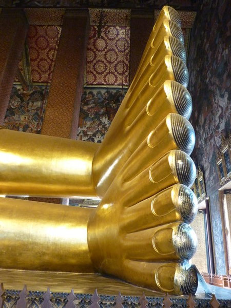 Big Feet of the Reclining Budha