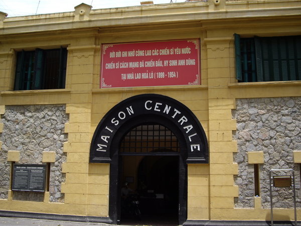 Hanoi "Hilton" Prision