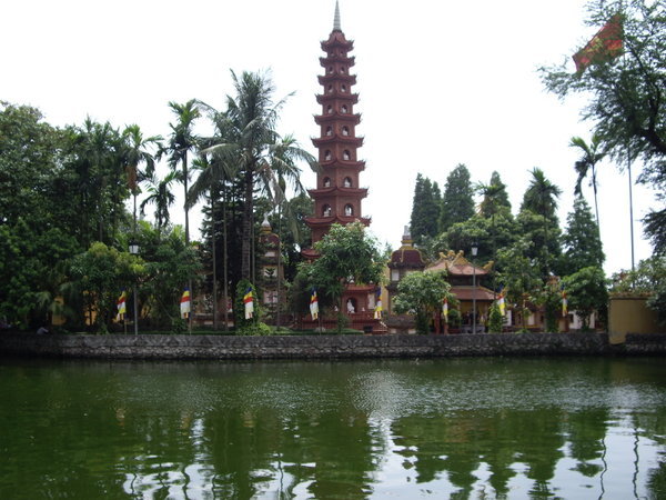 Pagoda on west lake