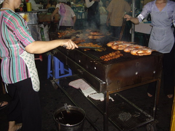Dinner at Ben Thanh street market