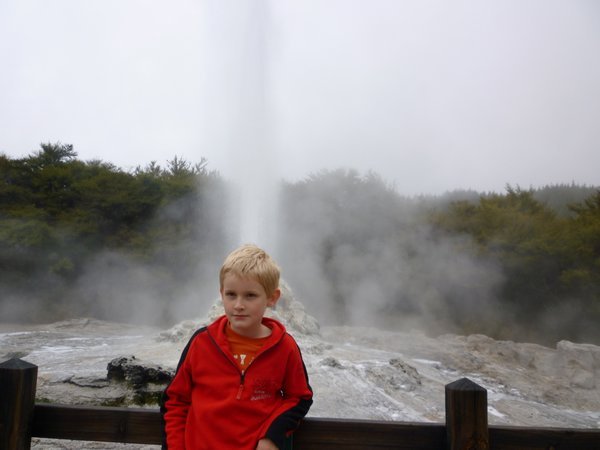 Simon with a geyser coming out of his head