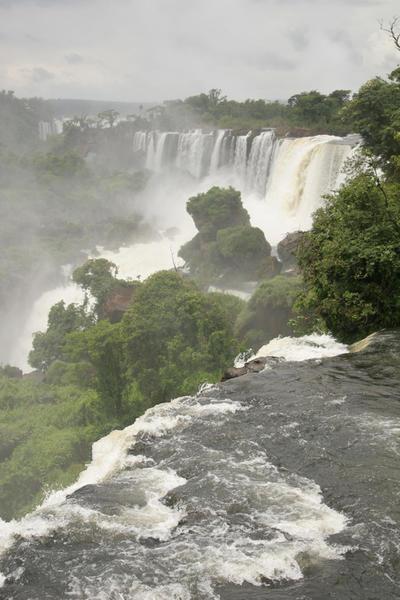 Iguazu Falls 01