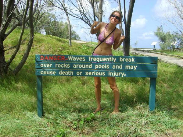 sign for Champagne pools
