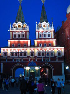 Resurrection Gate: Entrance to the Red Square